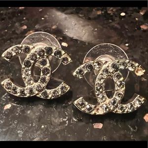 Chanel CC Floral Crystal Embellished Silver Tone Stud Earrings Chanel